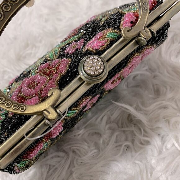 BEADED Bag Pink/Red Floral Purse Push top rhinestone closure goldtone handle - Picture 4 of 13